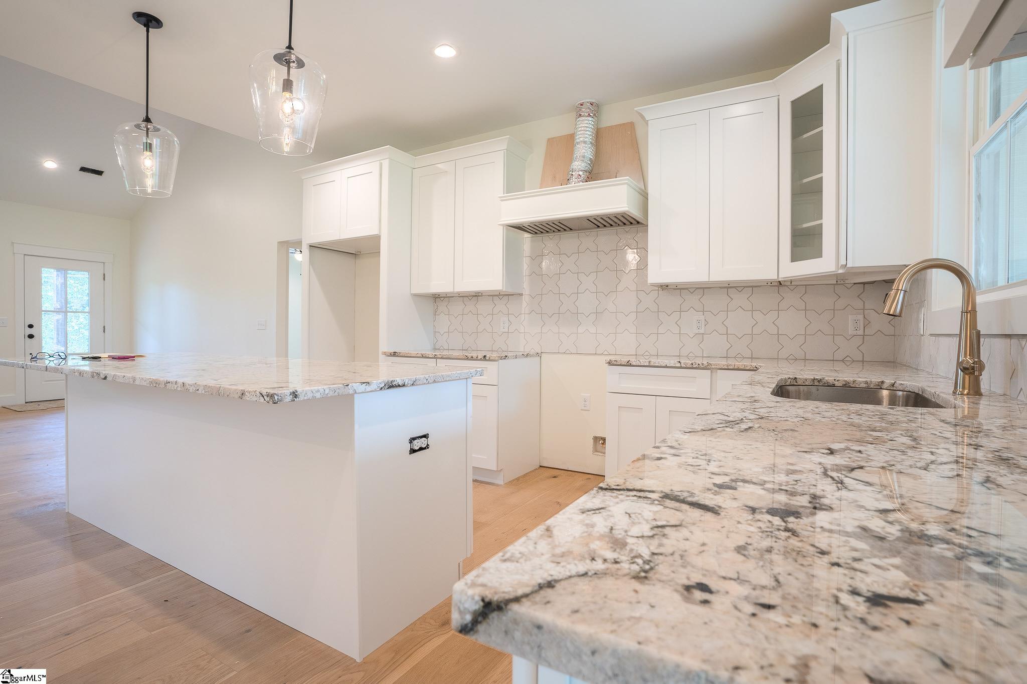 1243 Owens Road Greer, SC 29651 - Photo 8 of 22