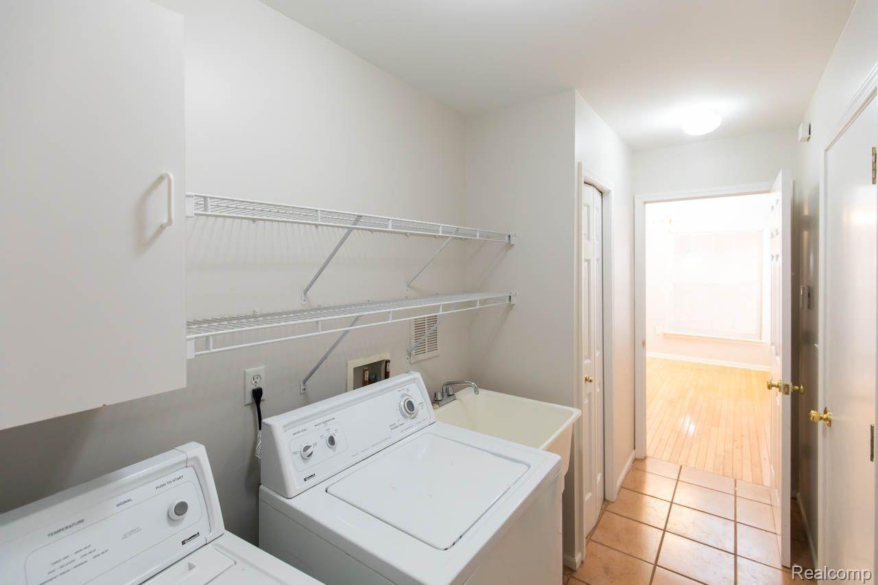 790 Cherry Grove Road Canton, MI 48188 - Photo 18 of 47 Gallery Image 18