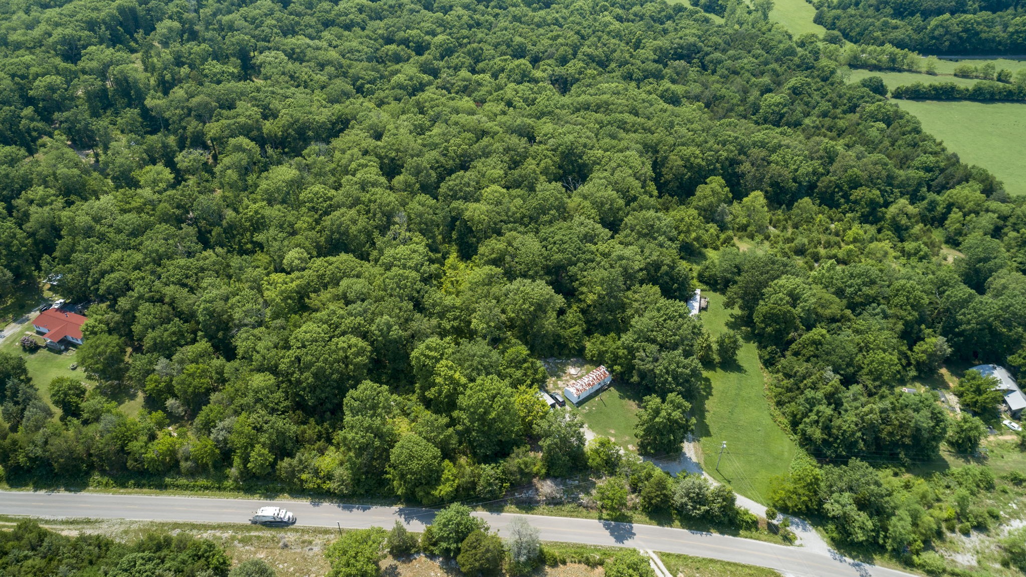 5196 Lunns Store Road Columbia, TN 38401 - Photo 7 of 17 Gallery Image 7