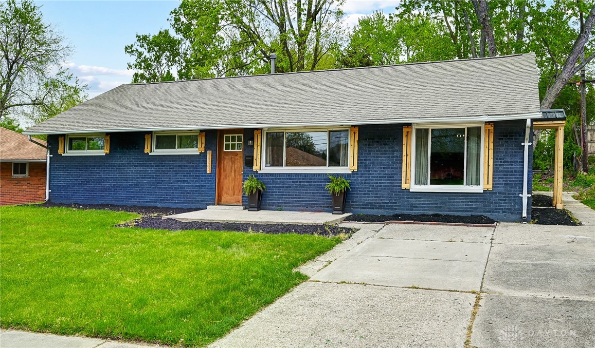 4455 East Kitridge Road Dayton, OH 45424 - Photo 5 of 43