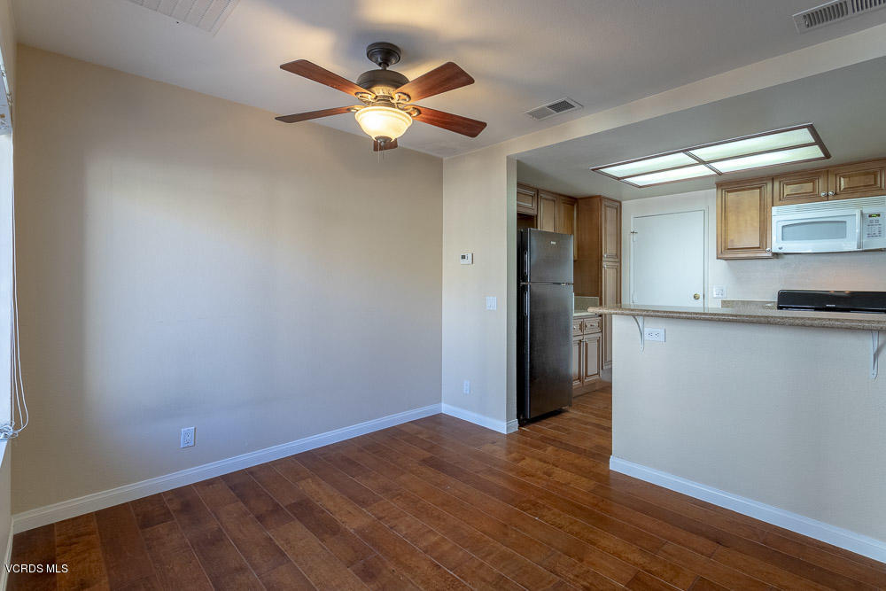 3938 Cochran Street, Unit 44 Simi Valley, CA 93063 - Photo 5 of 18 Cochran_Low-6