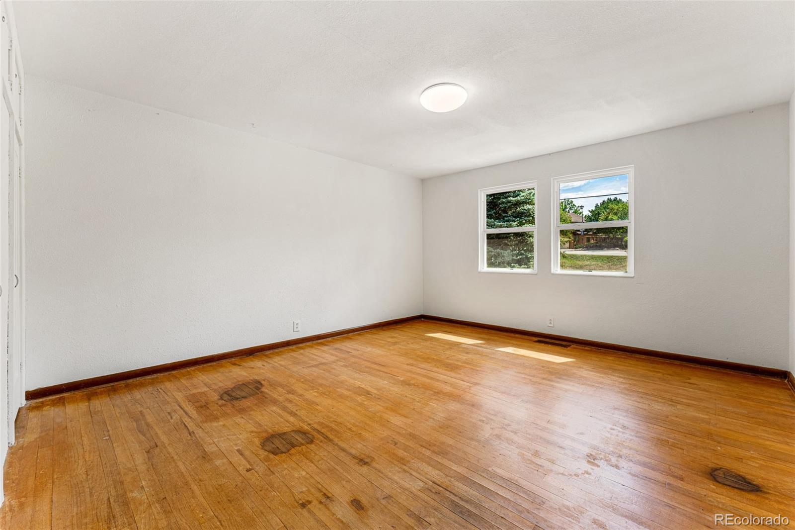 1901 West Ridge Road Littleton, CO 80120 - Photo 19 of 37