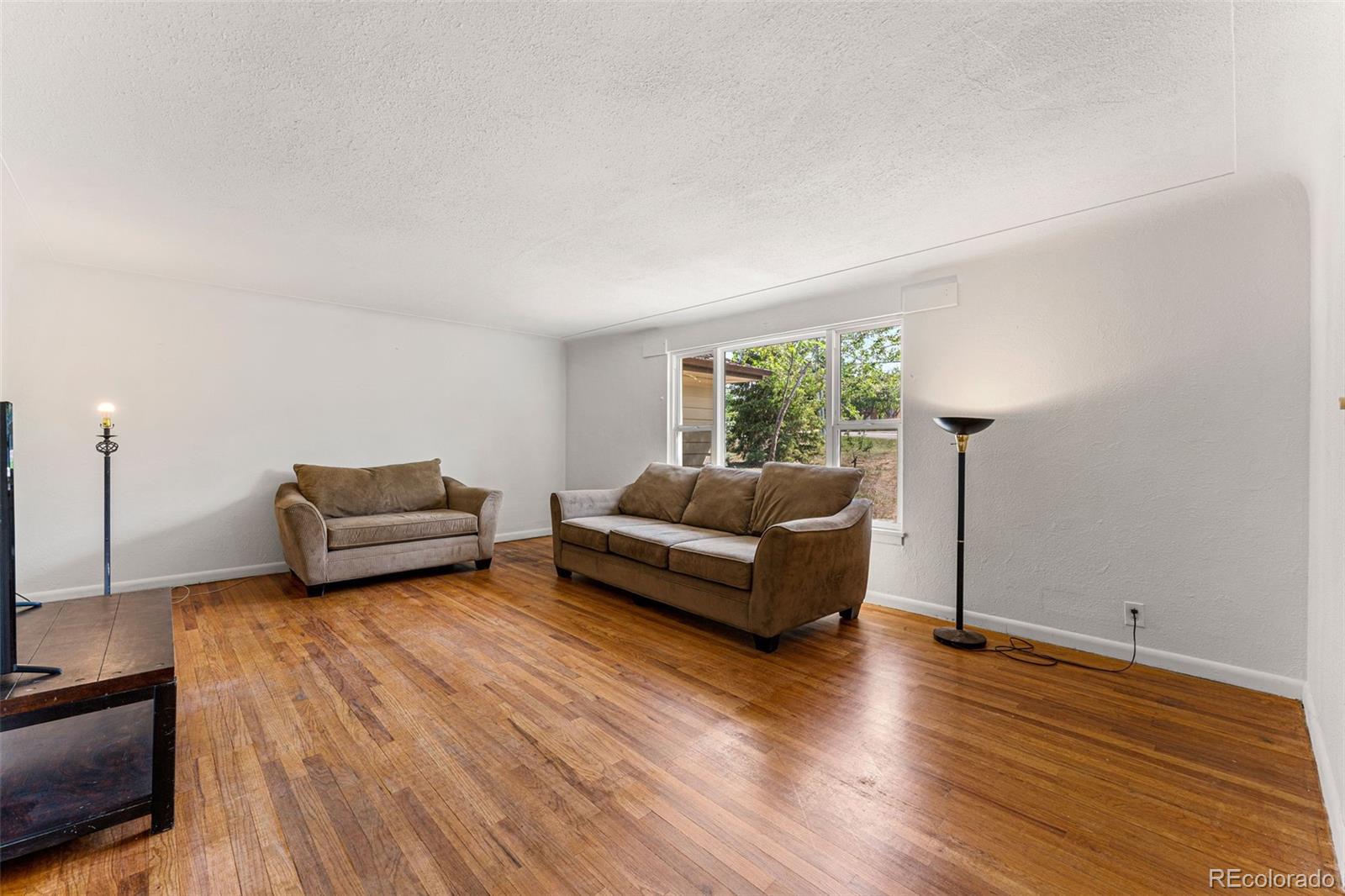 1901 West Ridge Road Littleton, CO 80120 - Photo 6 of 37