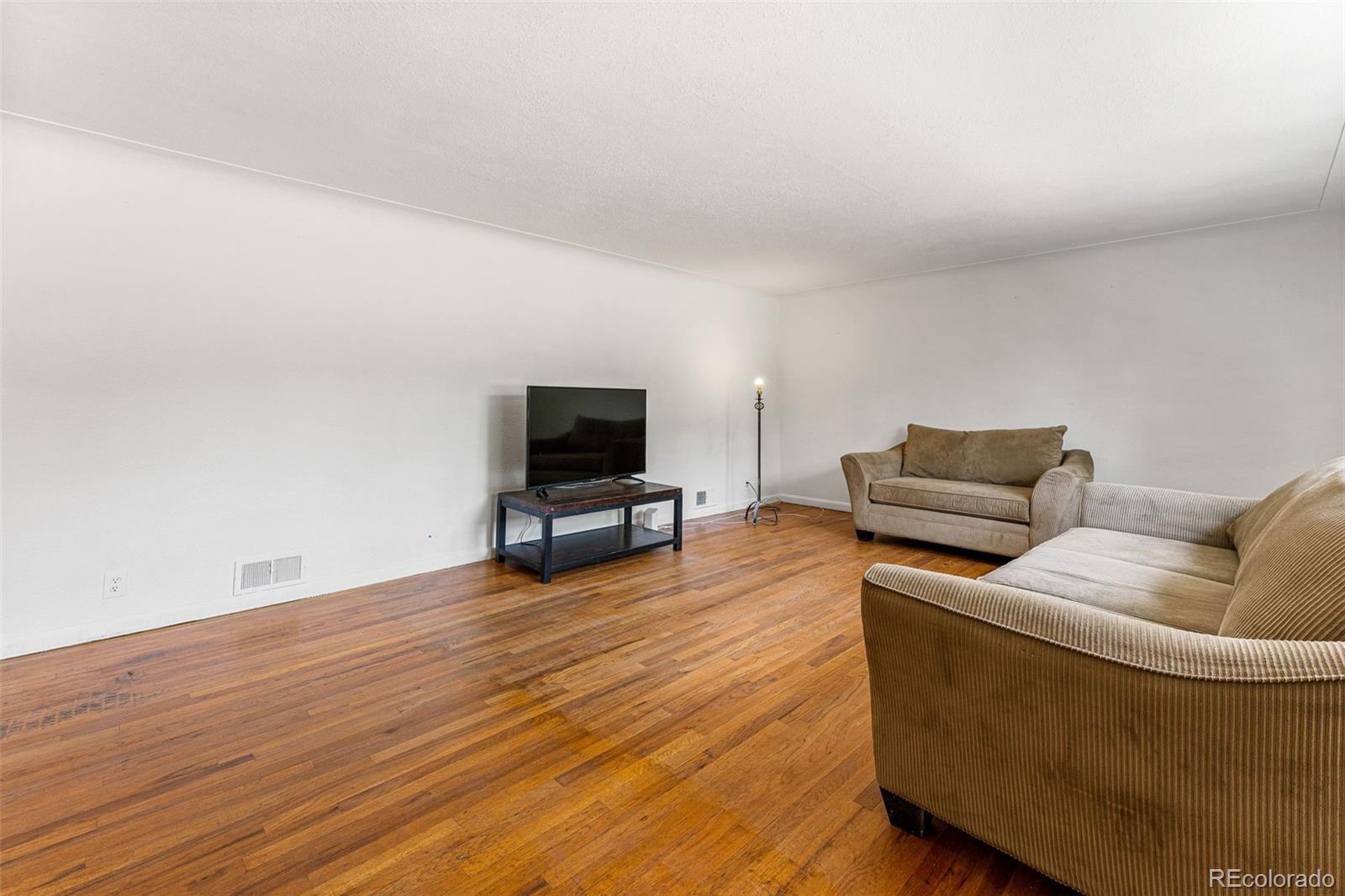 1901 West Ridge Road Littleton, CO 80120 - Photo 8 of 37