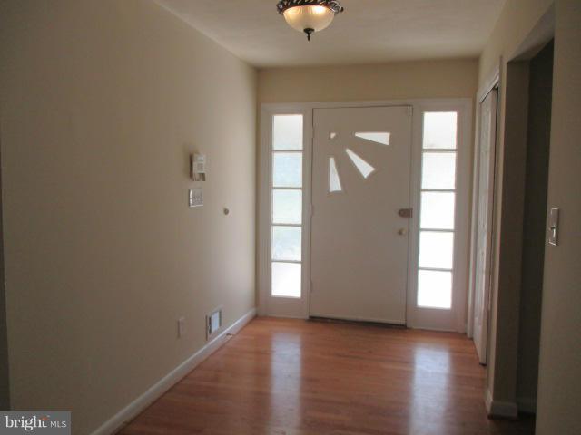 920 Annapolis Road Gambrills, MD 21054 - Photo 9 of 30 Foyer