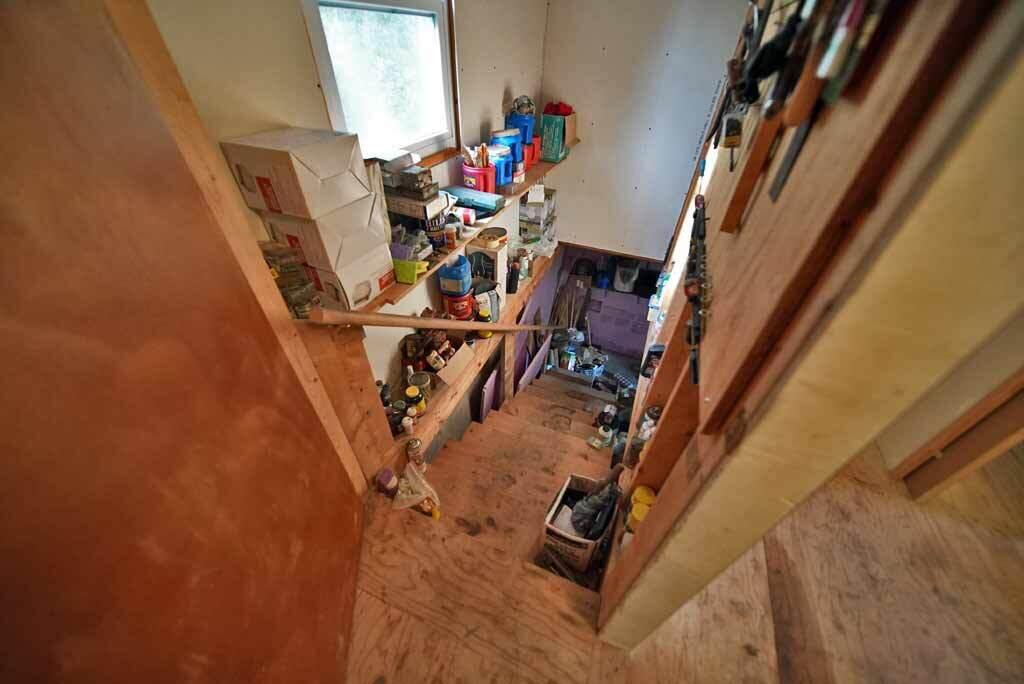 1719 Ludlow Road Houlton, ME 04730 - Photo 32 of 47 maine-home-stairway