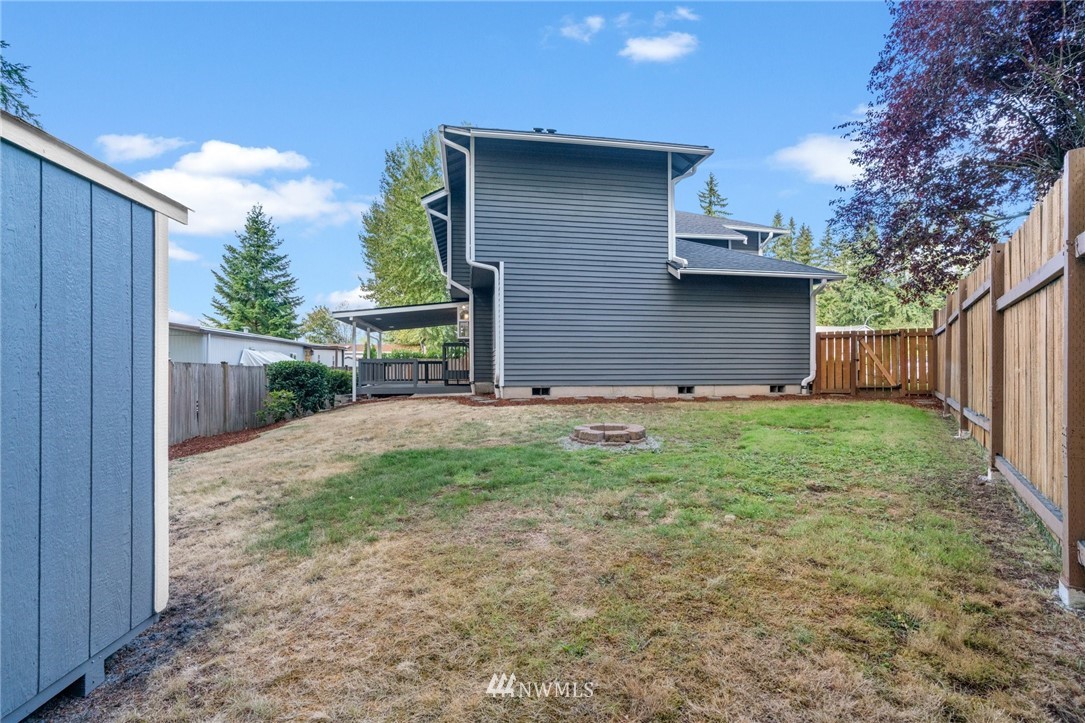 3135 Northeast 19th Place Renton, WA 98056 - Photo 36 of 37 Gallery Image 36