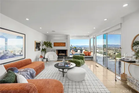 $3,750,000 | 3851 Beverly Ridge Drive, Sherman Oaks, CA 91423