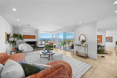 $3,499,988 | 3851 Beverly Ridge Drive, Sherman Oaks, CA 91423