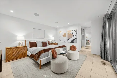 $3,499,988 | 3851 Beverly Ridge Drive, Sherman Oaks, CA 91423