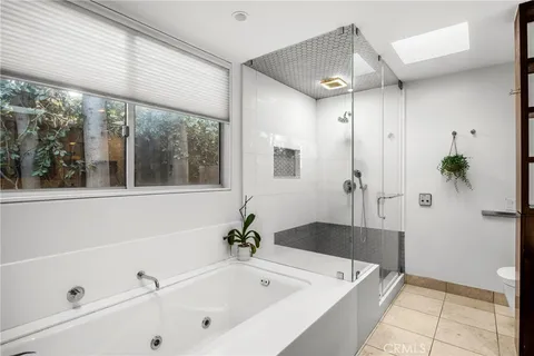 $3,750,000 | 3851 Beverly Ridge Drive, Sherman Oaks, CA 91423