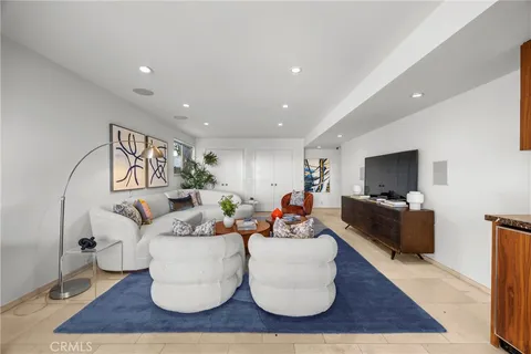 $3,499,988 | 3851 Beverly Ridge Drive, Sherman Oaks, CA 91423