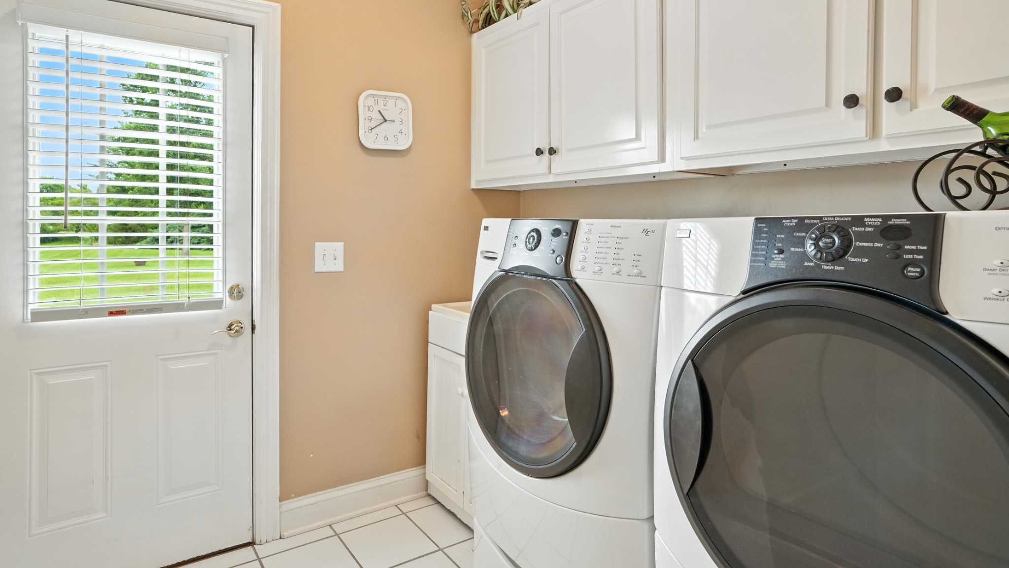 216 Lake Ridge Court Franklin, TN 37069 - Photo 43 of 75 a utility room with dryer and washer