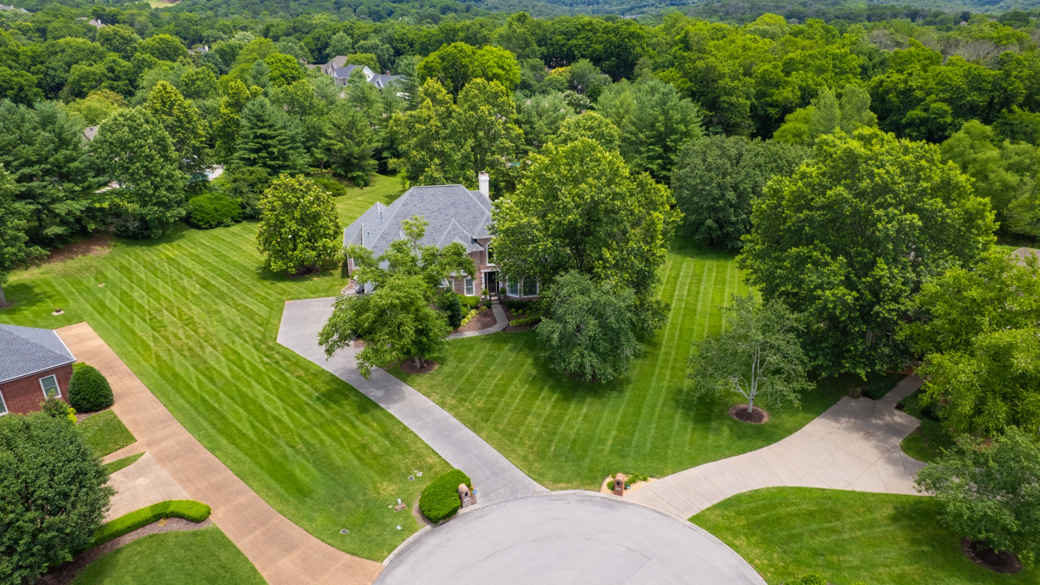 216 Lake Ridge Court Franklin, TN 37069 - Photo 5 of 75