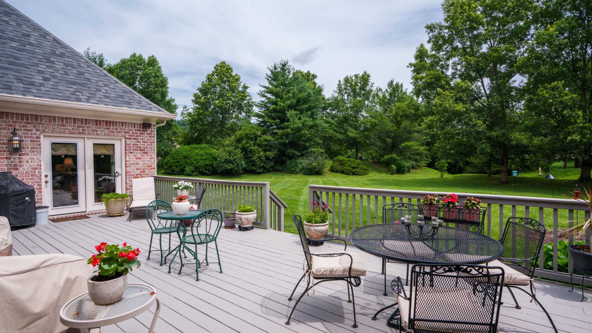216 Lake Ridge Court Franklin, TN 37069 - Photo 66 of 75 a view of balcony with furniture and outdoor seating