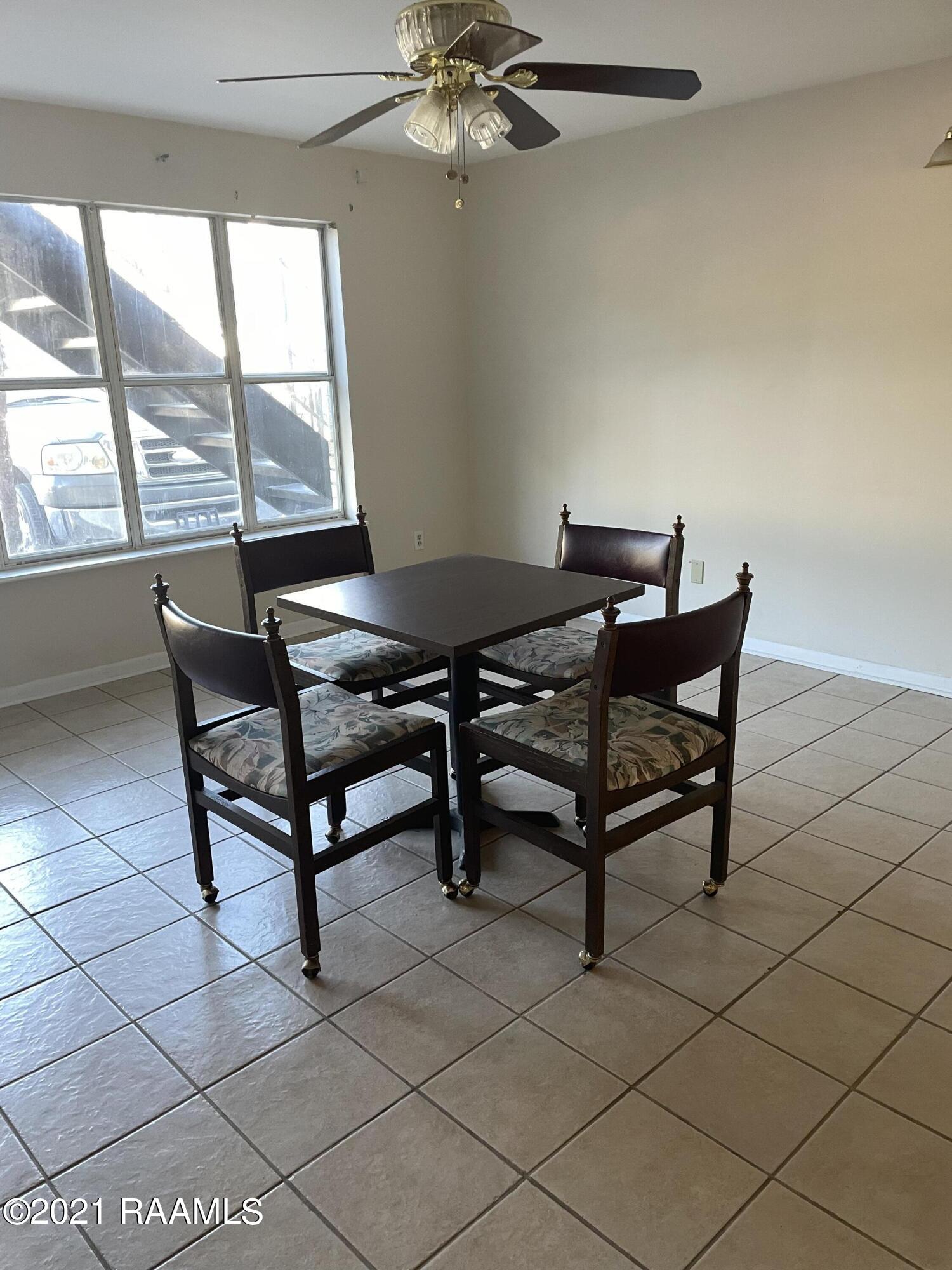 201 South College Road, Unit 215 Lafayette, LA 70503 - Photo 16 of 24 Gallery Image 16