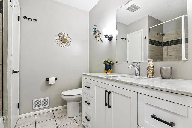 $299,900 | 1032 23rd Avenue North, St. Cloud, MN 56303