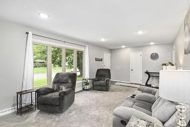 $299,900 | 1032 23rd Avenue North, St. Cloud, MN 56303