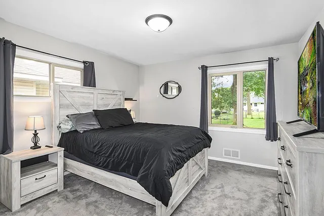 $299,900 | 1032 23rd Avenue North, St. Cloud, MN 56303