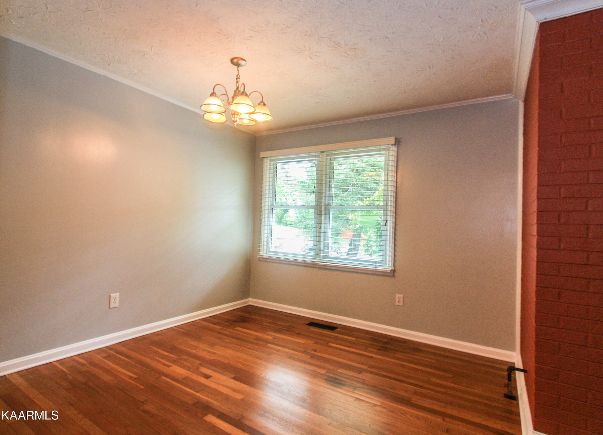 609 Forest View Road Knoxville, TN 37919 - Photo 8 of 19 Gallery Image 8