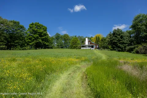 $1,250,000 | 90-92 Steam Hollow Road, Greenfield Park, NY 12435