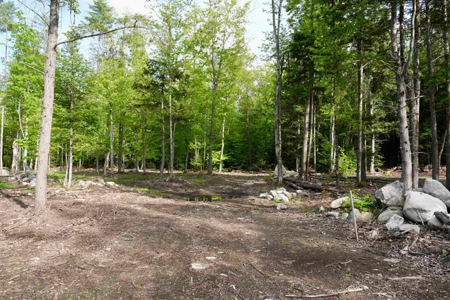 $439,000 | 555 Shaker Road, North Sutton, NH 03260