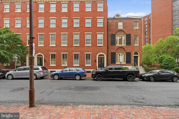 $1,650 | 238 South 8th Street, Unit 3, Philadelphia, PA 19107