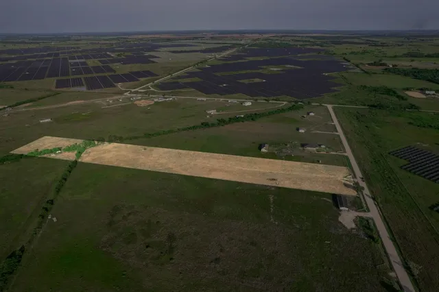 a view of a lake from a yard