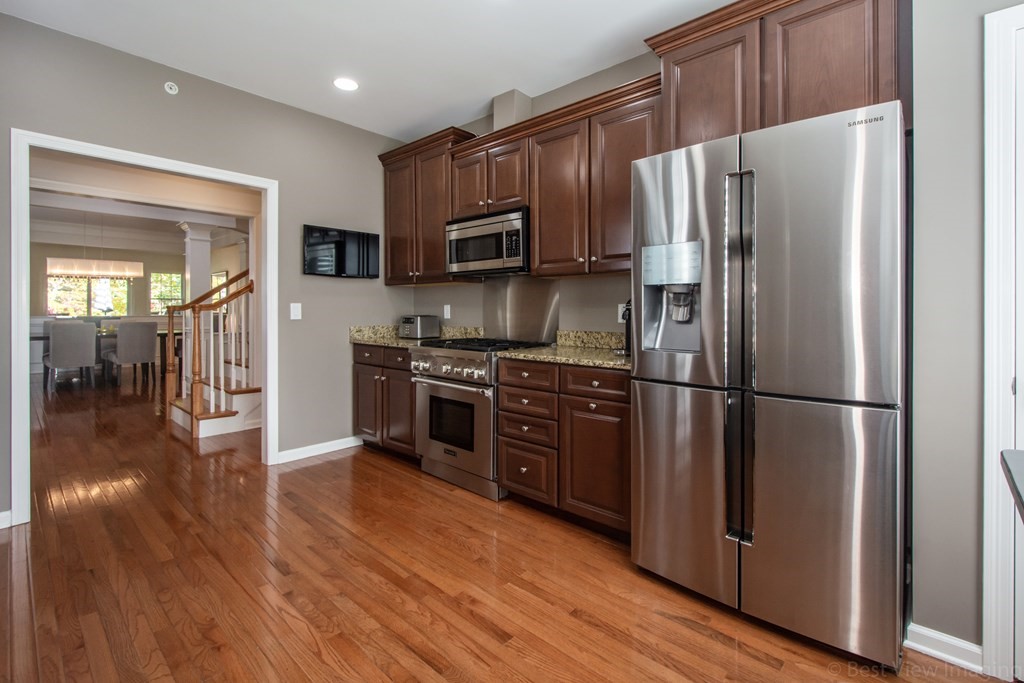 17 Kelly Way, Unit 17 Canton, MA 02021 - Photo 6 of 19 Gallery Image 6