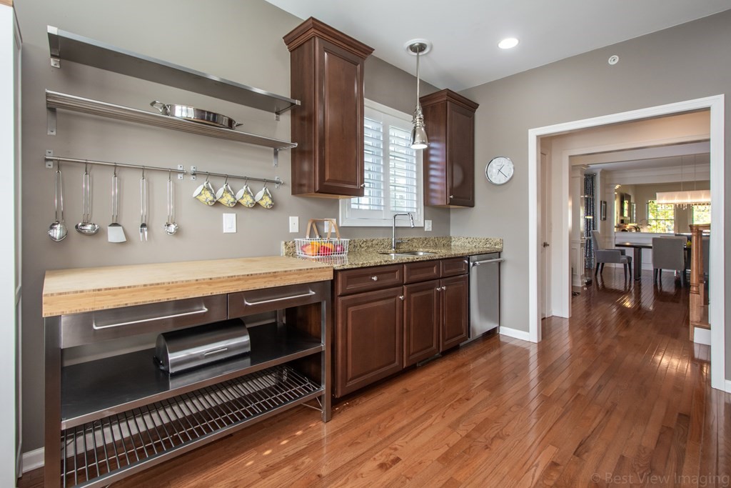 17 Kelly Way, Unit 17 Canton, MA 02021 - Photo 7 of 19 Gallery Image 7