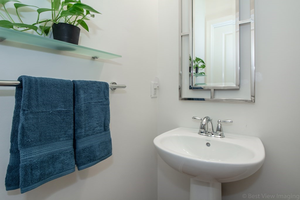17 Kelly Way, Unit 17 Canton, MA 02021 - Photo 8 of 19 Gallery Image 8