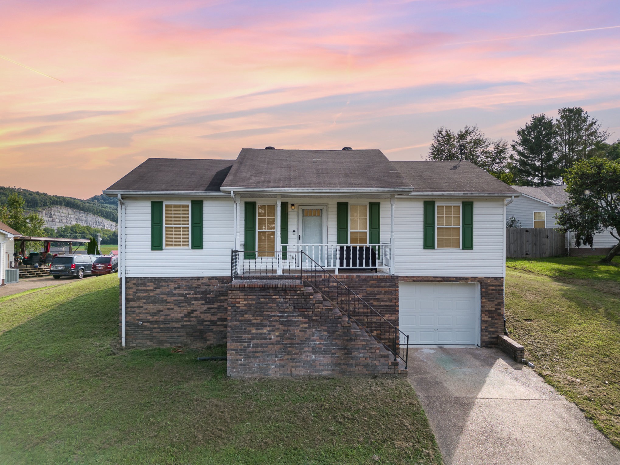 206 Cumberland Cv Dr  
