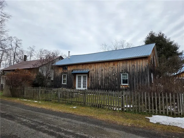 $79,900 | 110 Clarence Howe Road, Pittsfield, NY 13411