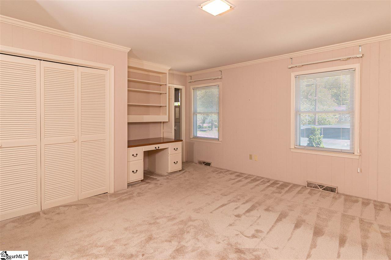 722 Calvert Avenue Clinton, SC 29325 - Photo 14 of 35