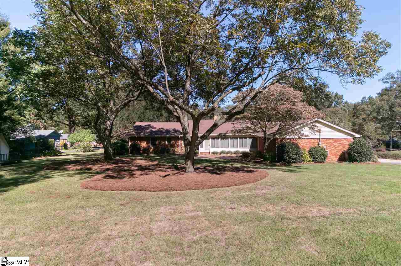 722 Calvert Avenue Clinton, SC 29325 - Photo 25 of 35