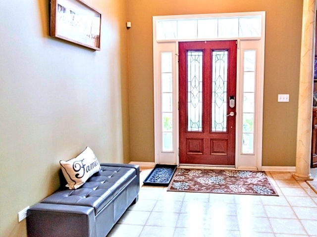 227 Stonegate Road Bolingbrook, IL 60440 - Photo 3 of 37