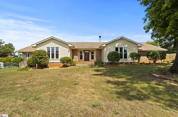 $407,000 | 1011 Sierra Drive, Easley, SC 29642