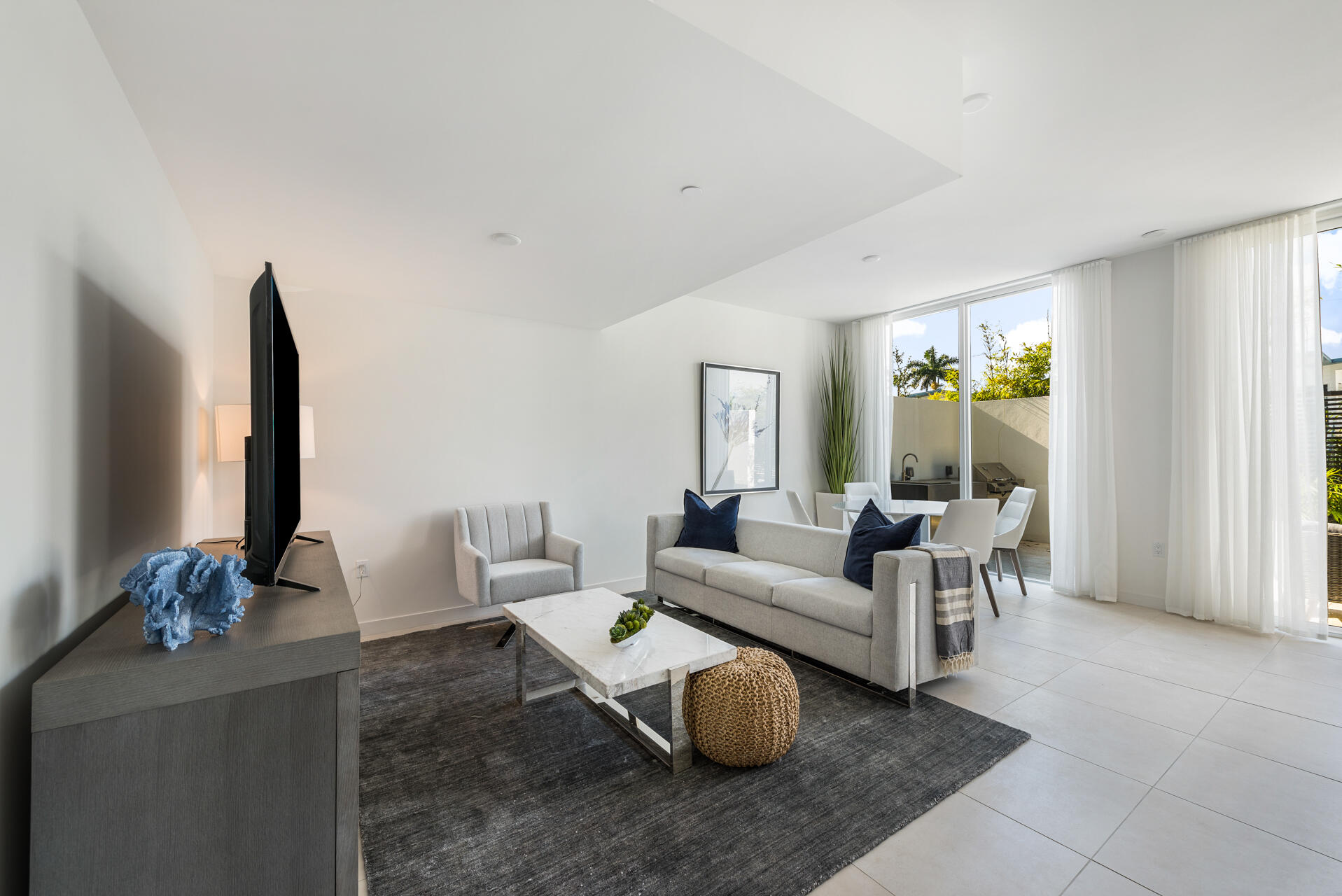 401 North Birch Road, Unit TH1 Fort Lauderdale, FL 33304 - Photo 13 of 31 001_4758