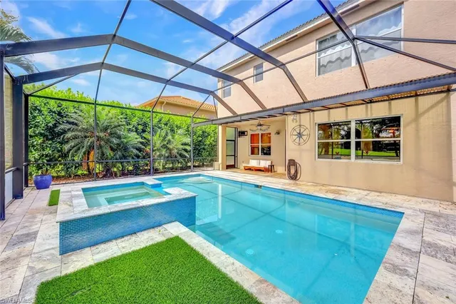 a view of outdoor space