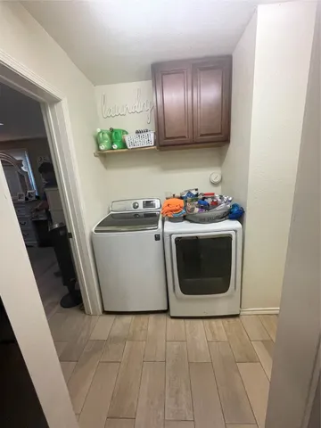 $1,875 | 119 Albacore Avenue, Galveston, TX 77550