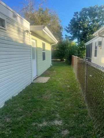 $1,875 | 119 Albacore Avenue, Galveston, TX 77550