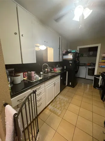 $1,875 | 119 Albacore Avenue, Galveston, TX 77550