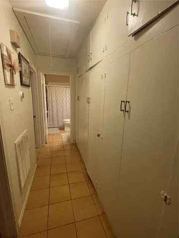 $1,875 | 119 Albacore Avenue, Galveston, TX 77550