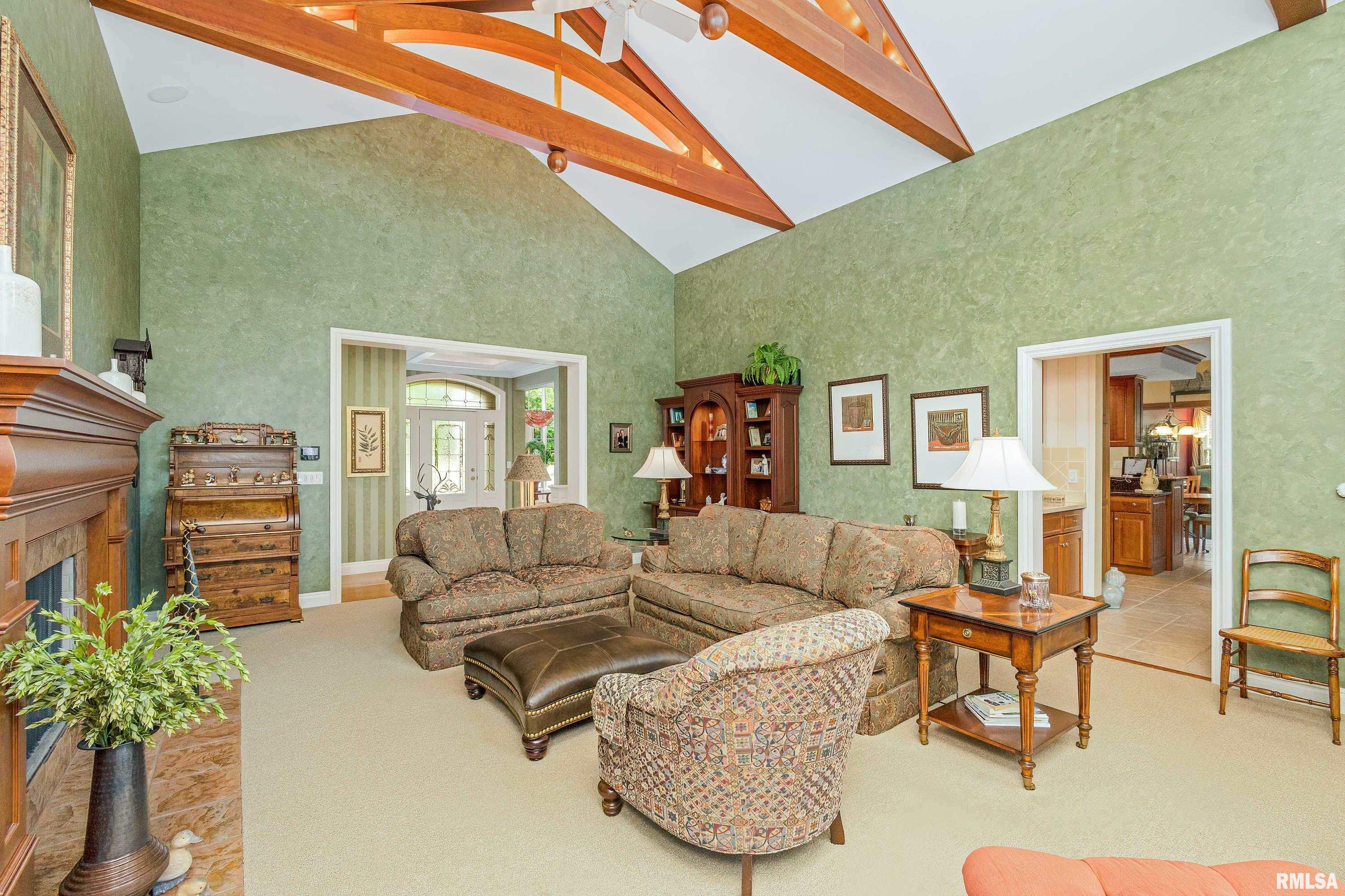6471 Eagle Ridge Road Bettendorf, IA 52722 - Photo 12 of 54 Gallery Image 12
