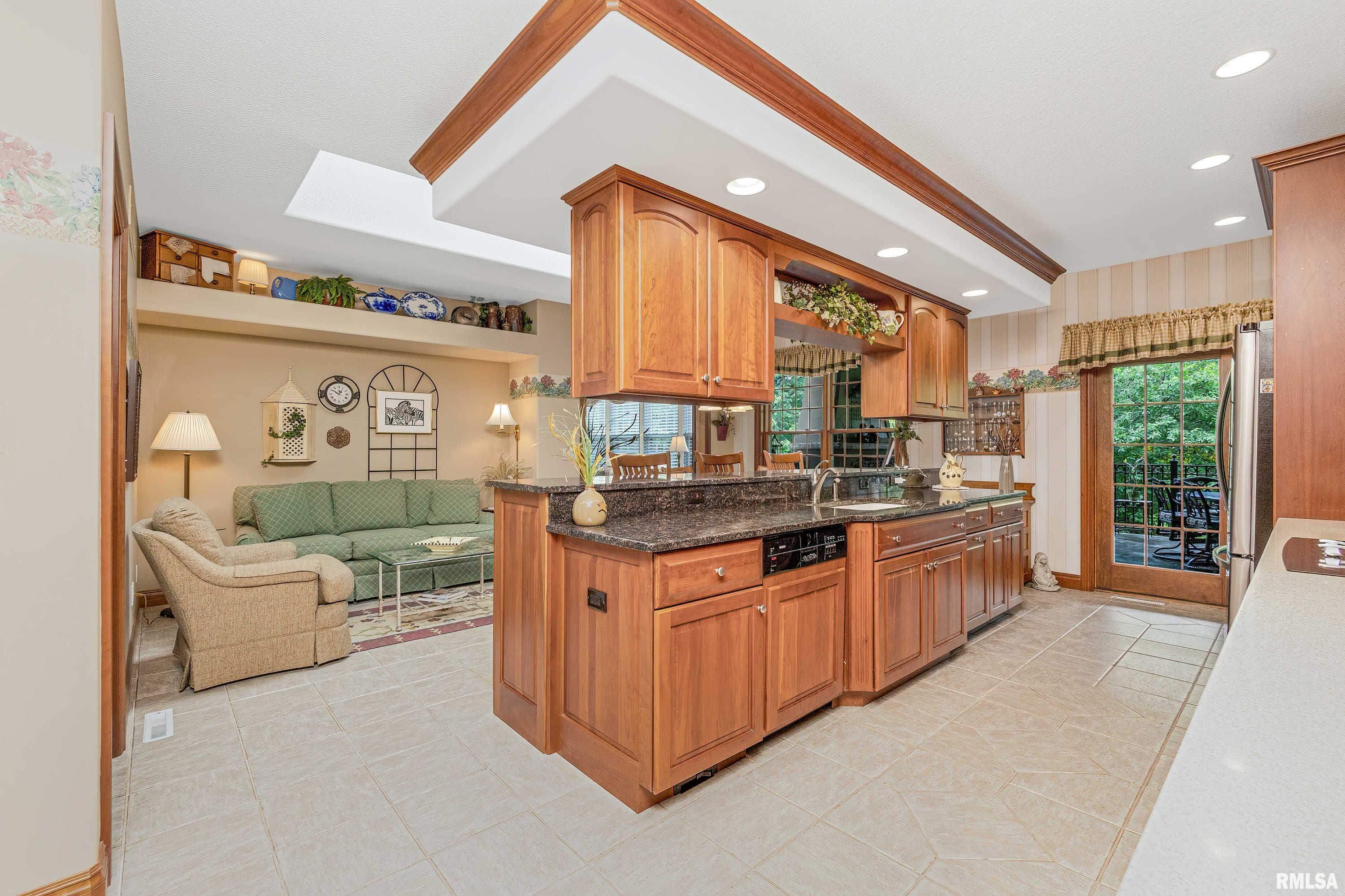 6471 Eagle Ridge Road Bettendorf, IA 52722 - Photo 17 of 54 Gallery Image 17