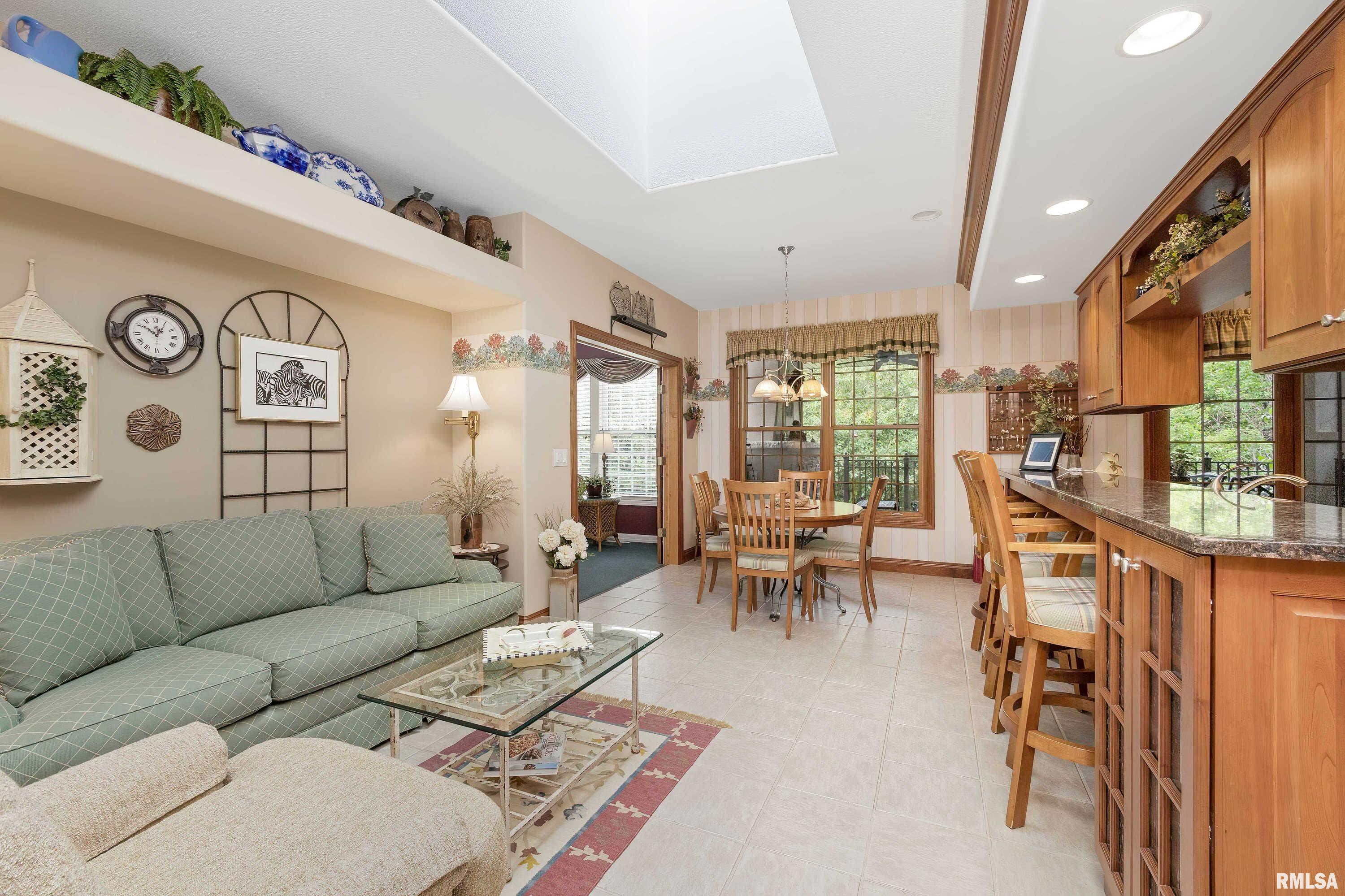 6471 Eagle Ridge Road Bettendorf, IA 52722 - Photo 18 of 54 Gallery Image 18