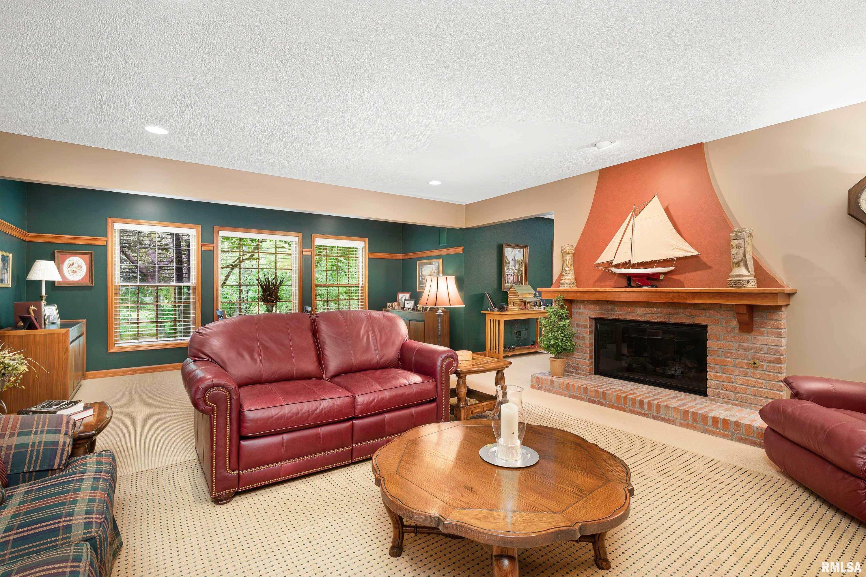 6471 Eagle Ridge Road Bettendorf, IA 52722 - Photo 34 of 54 Gallery Image 34