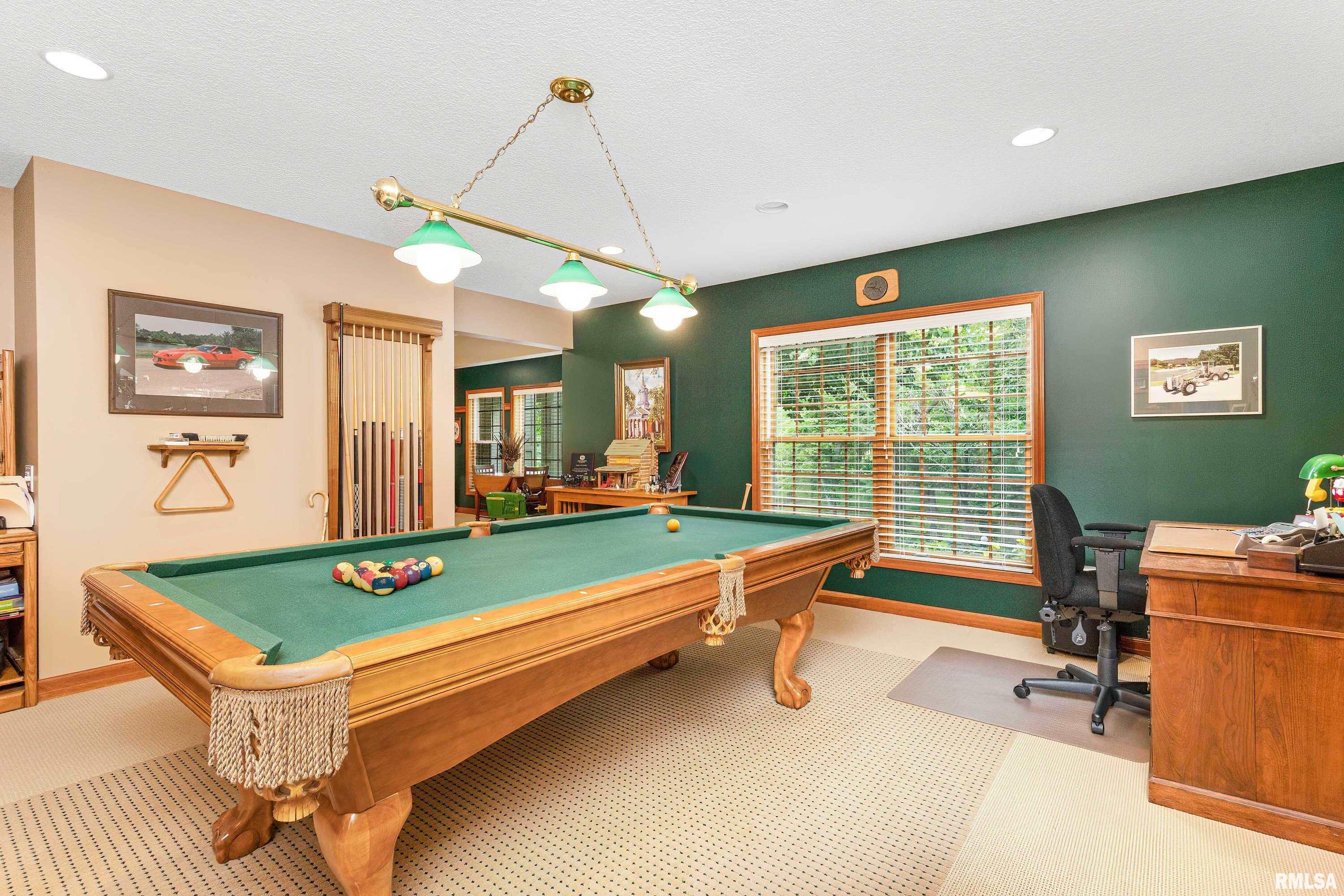 6471 Eagle Ridge Road Bettendorf, IA 52722 - Photo 37 of 54 Gallery Image 37