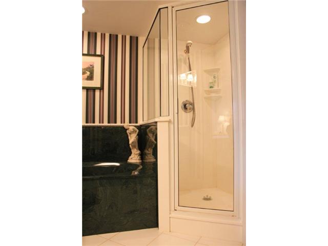 1150 Reef Road, Unit B19 Vero Beach, FL 32963 - Photo 17 of 25 Gallery Image 17