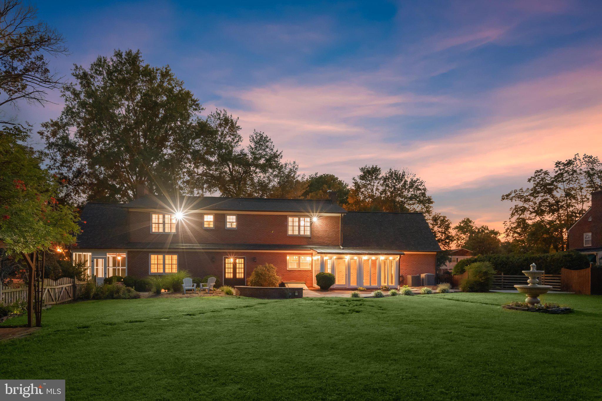 9305 Main Street Manassas, VA 20110 - Photo 81 of 86 Twilight